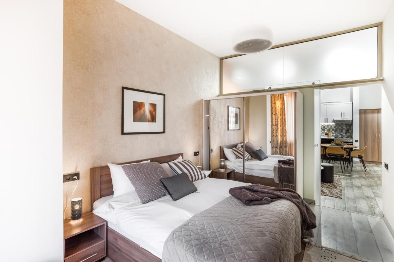 יירבאן Hotelise I Gin Apartment מראה חיצוני תמונה