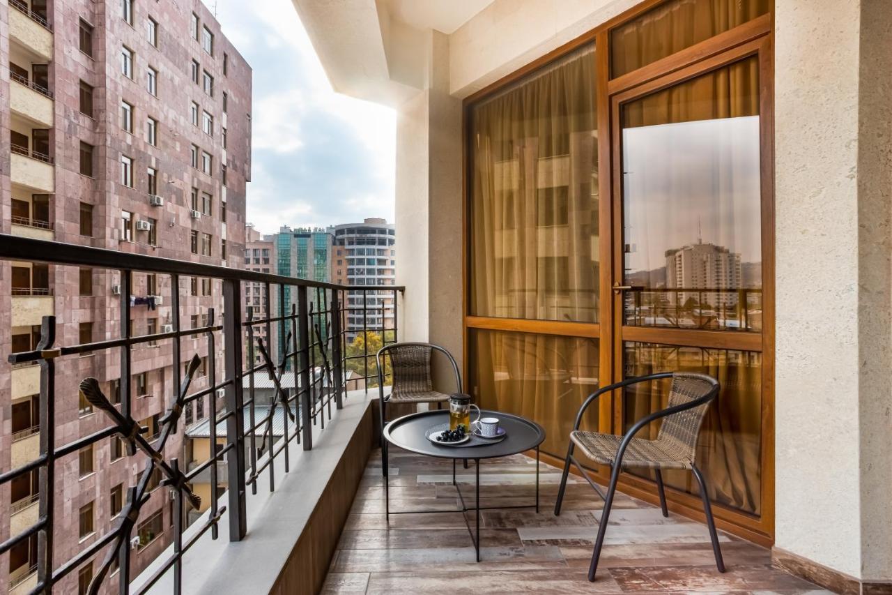 יירבאן Hotelise I Gin Apartment מראה חיצוני תמונה