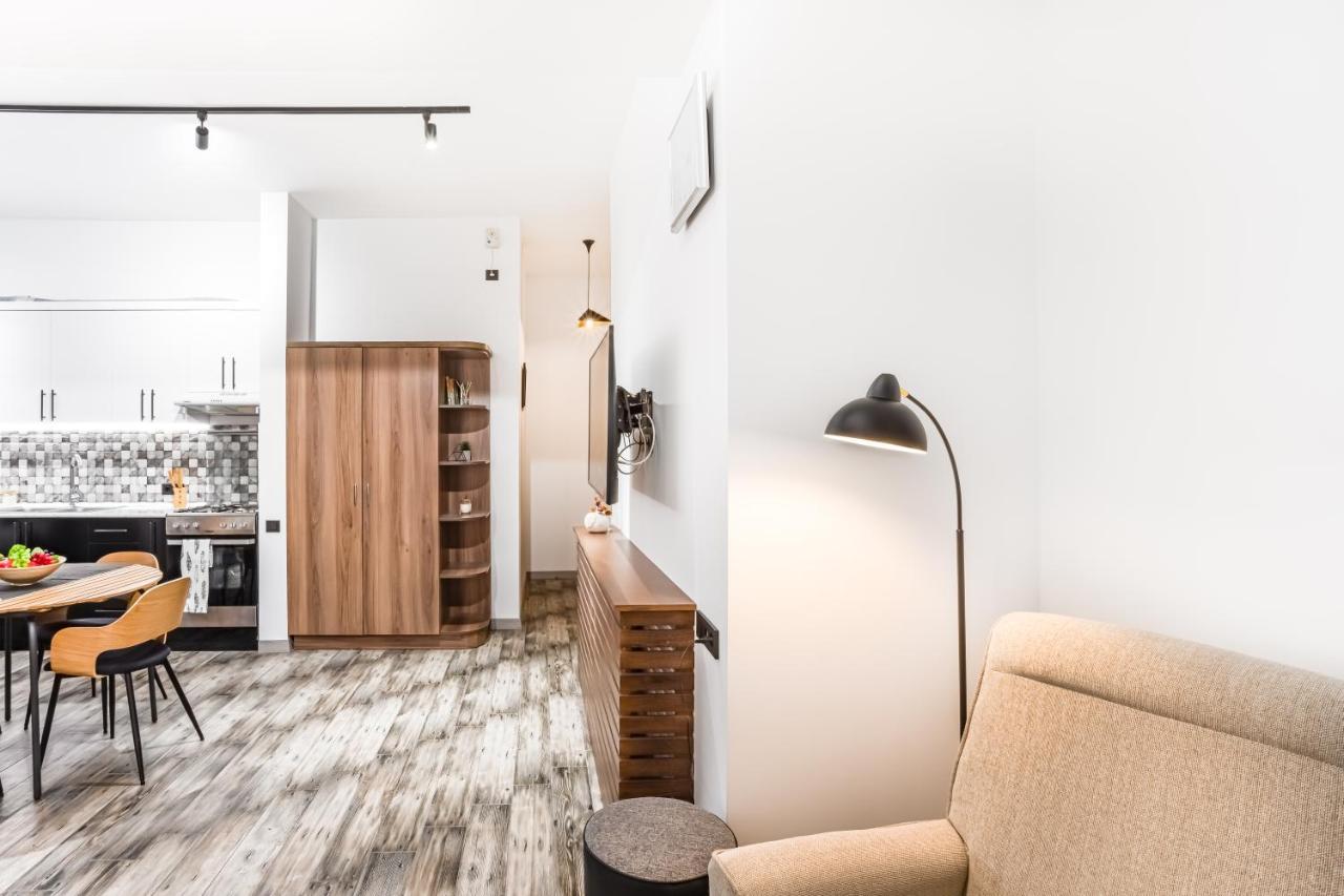 יירבאן Hotelise I Gin Apartment מראה חיצוני תמונה